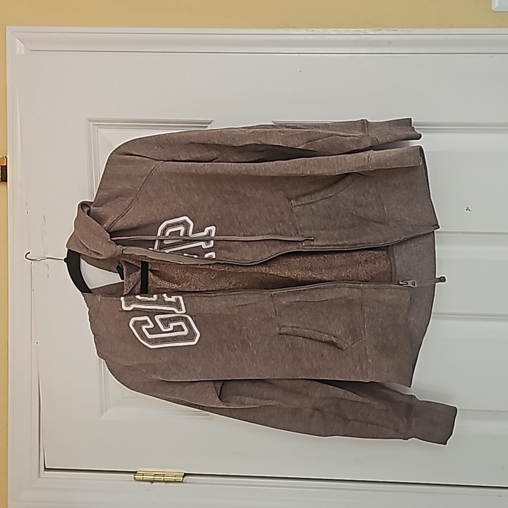 Brown GAP hoodie